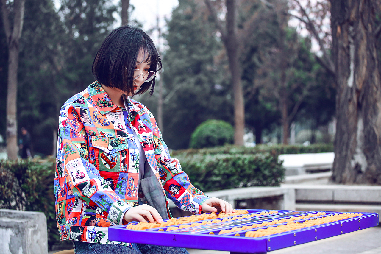 青春热情（图ZMTQ3NTI4NzQw） - 人像摄影 - 站酷设计师学淼原创素材 - 站酷ZCOOL