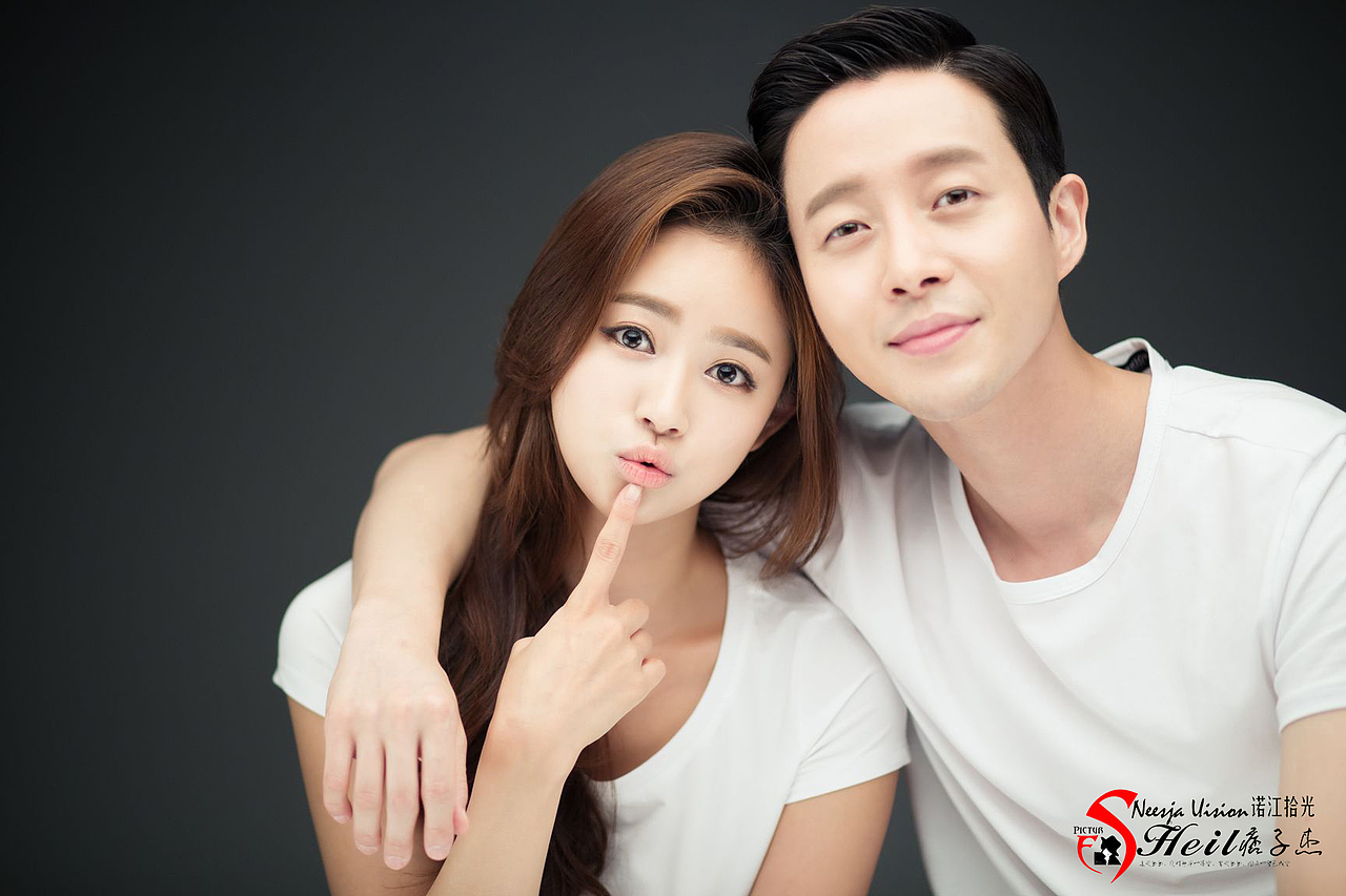 心在路上,念在远方。七月的枝头已渐渐挂满青涩的果瓤。我明媚的笑容背后,唯有你才能明白那缕化不开的忧伤。