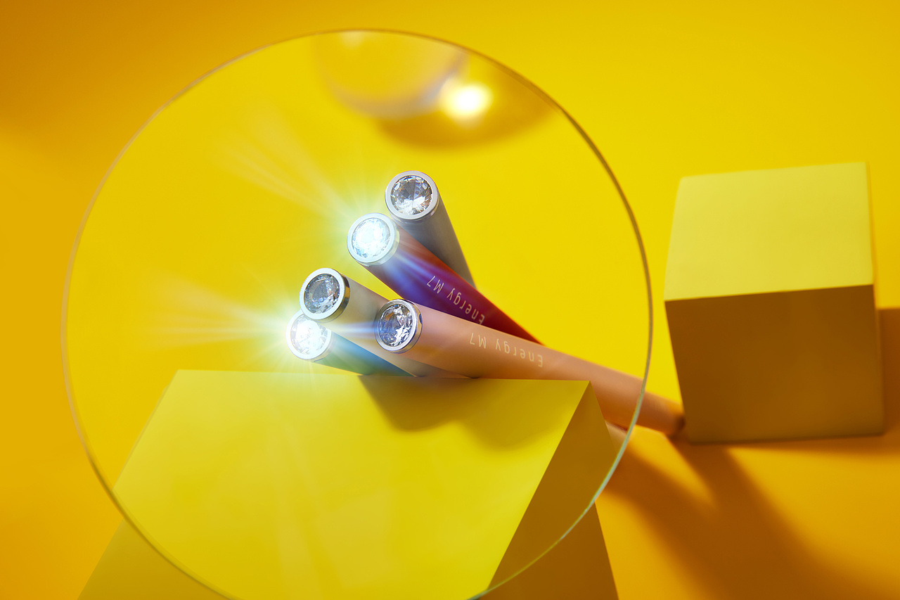 “激光笔”（图ZMTk3MTY3NDA4） - 产品摄影 - 站酷设计师若玺摄影工作室原创素材 - 站酷ZCOOL