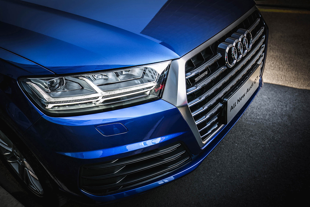 奥迪Q7拍摄（图ZMTQwNTUwMjQ4） - 产品摄影 - 站酷设计师photoplay原创素材 - 站酷ZCOOL