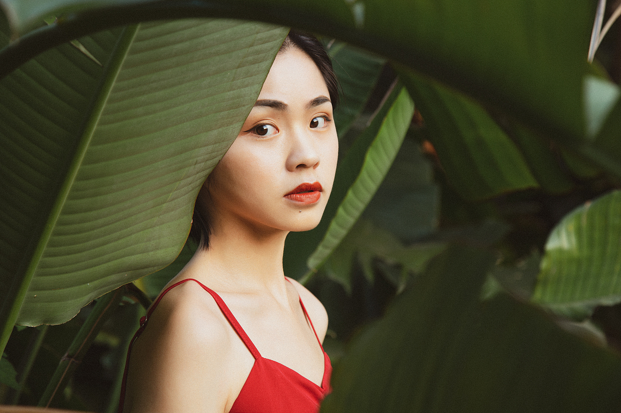 红装（图ZMTg3NDczODUy） - 人像摄影 - 站酷设计师llf07122026原创素材 - 站酷ZCOOL