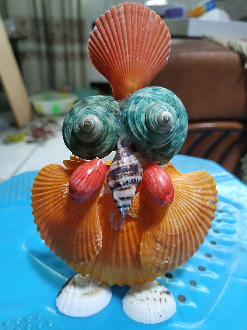 贝壳做的大公鸡