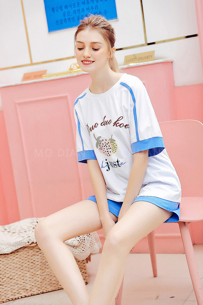 女装拍摄（图ZMjI0OTExMzE2） - 人像摄影 - 站酷设计师北京墨点文化原创素材 - 站酷ZCOOL