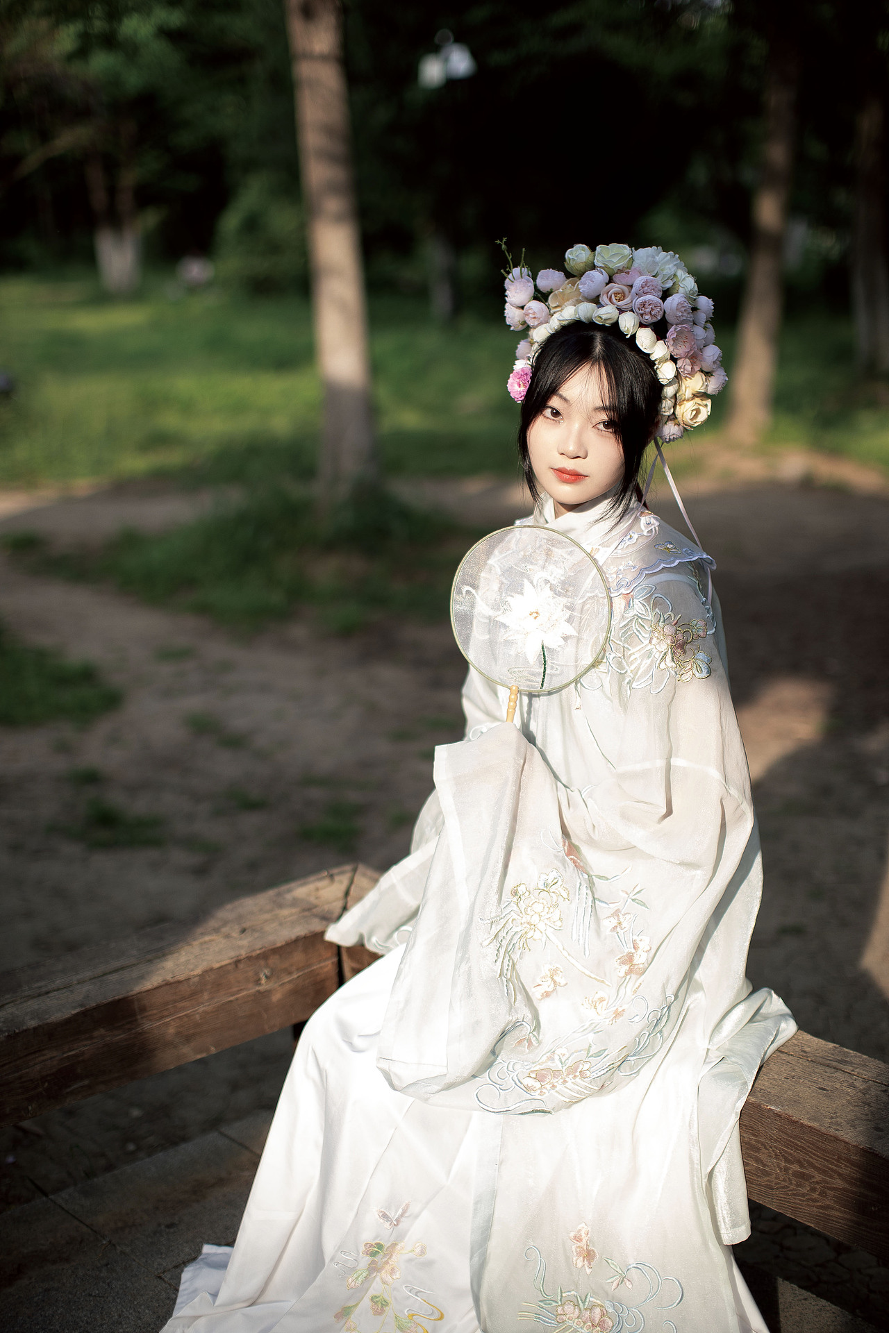 一念簪花，一世無憂（圖ZMzY3ODIzMTYw） - 人像攝影 - 站酷設(shè)計(jì)師seasonwong_原創(chuàng)素材 - 站酷ZCOOL