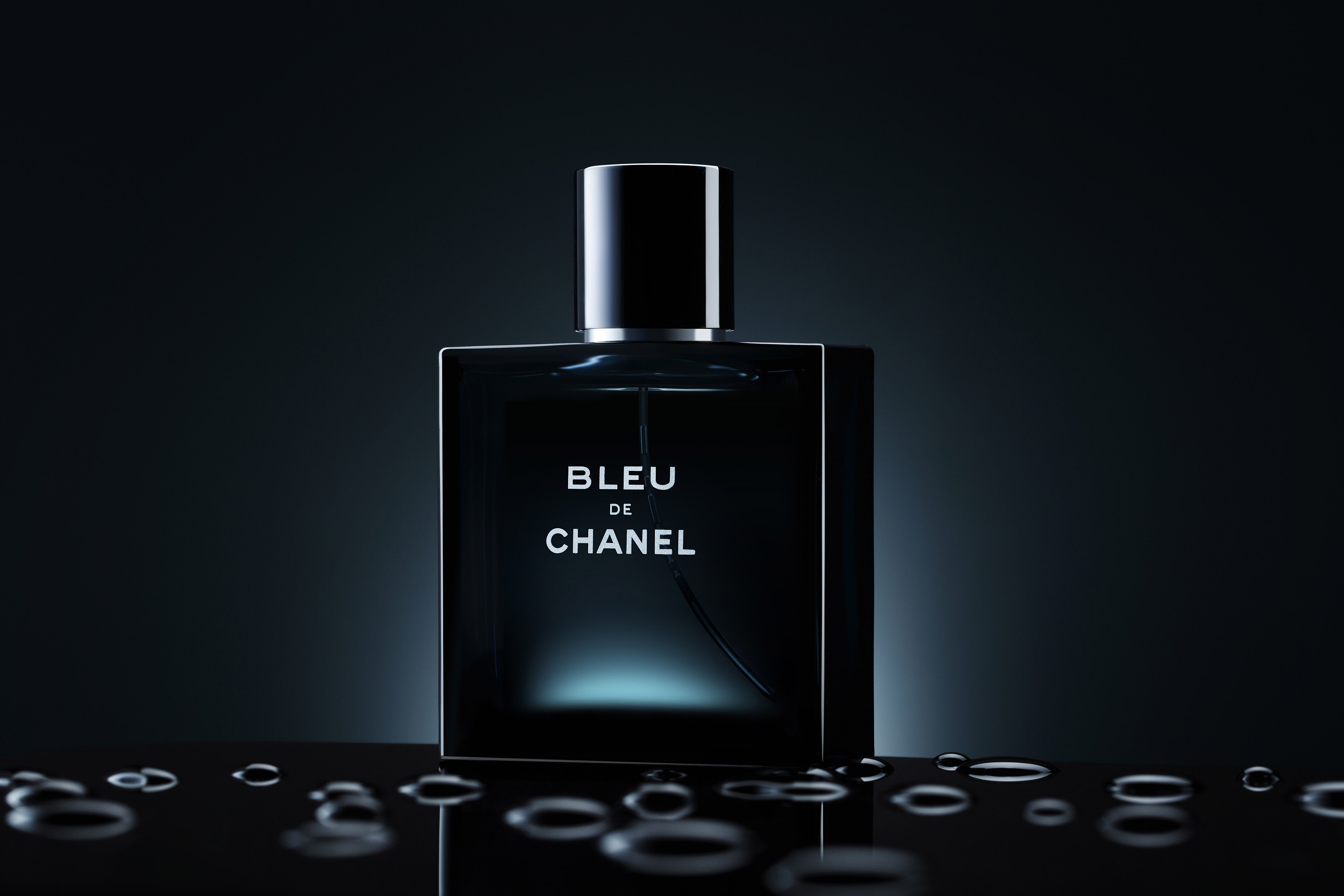 chanel bleu 男士香水|摄影|产品摄影|摄影师三藏 - 原创作品 - 站酷 (ZCOOL)