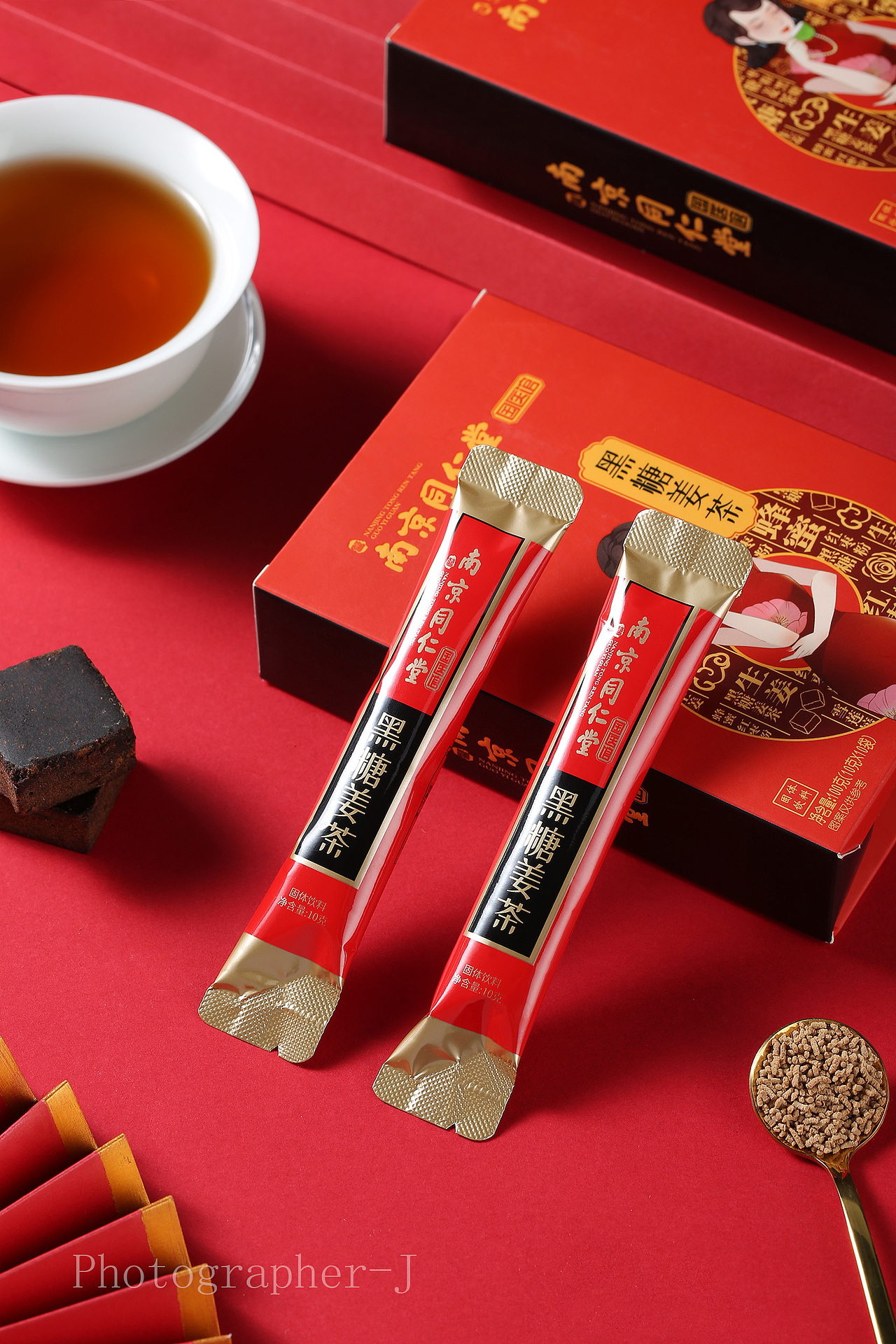 同仁堂膏滋（图ZMjQ0NDYzNjE2） - 产品摄影 - 站酷设计师摄影师杰原创素材 - 站酷ZCOOL