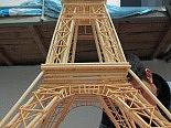 纯手工筷子搭建埃菲尔铁塔