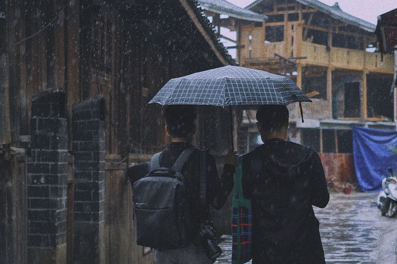 像极了夫妻一样