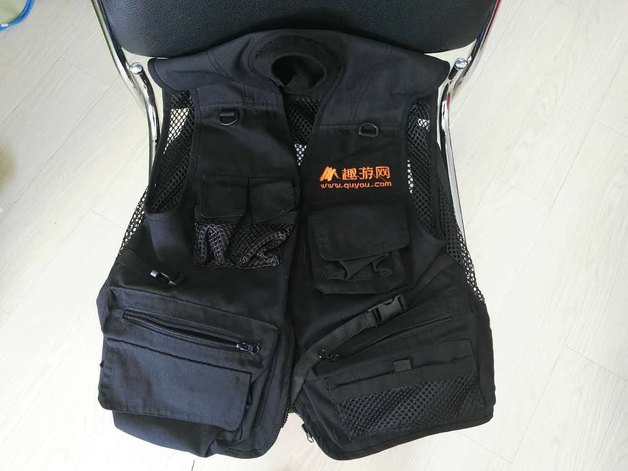 海报易拉宝平面物料