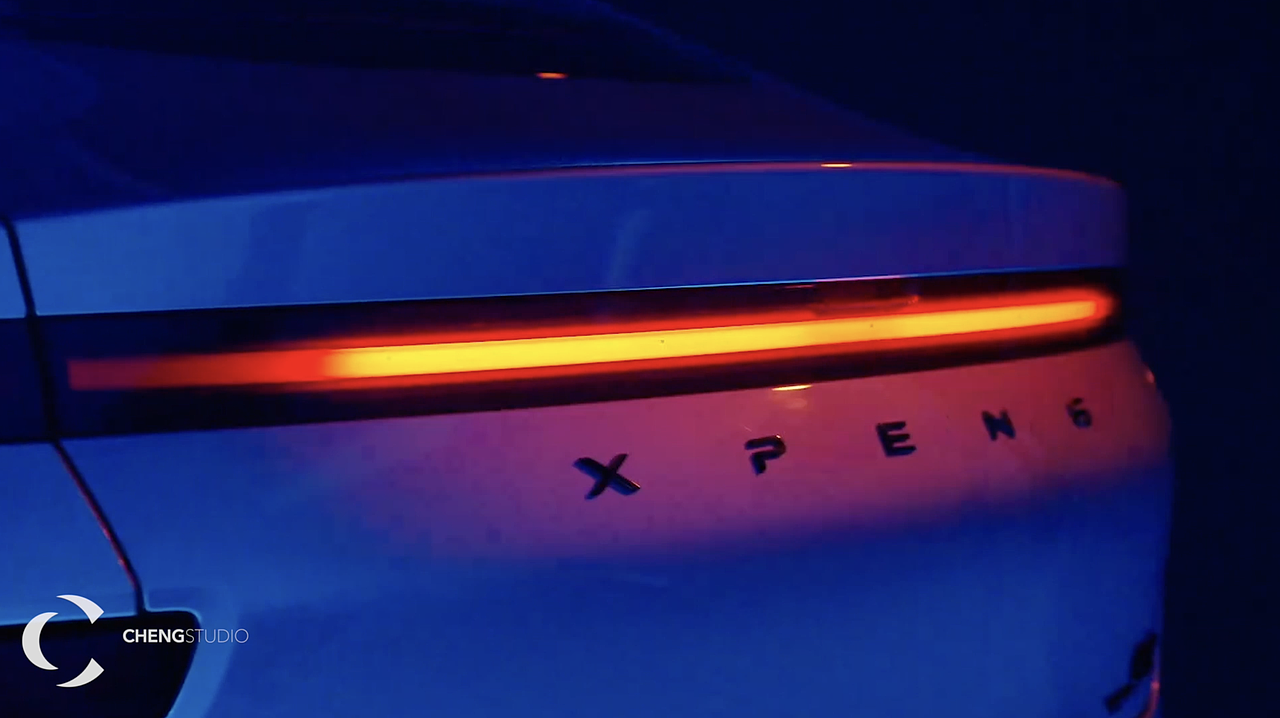 小鹏P7|赛博朋克