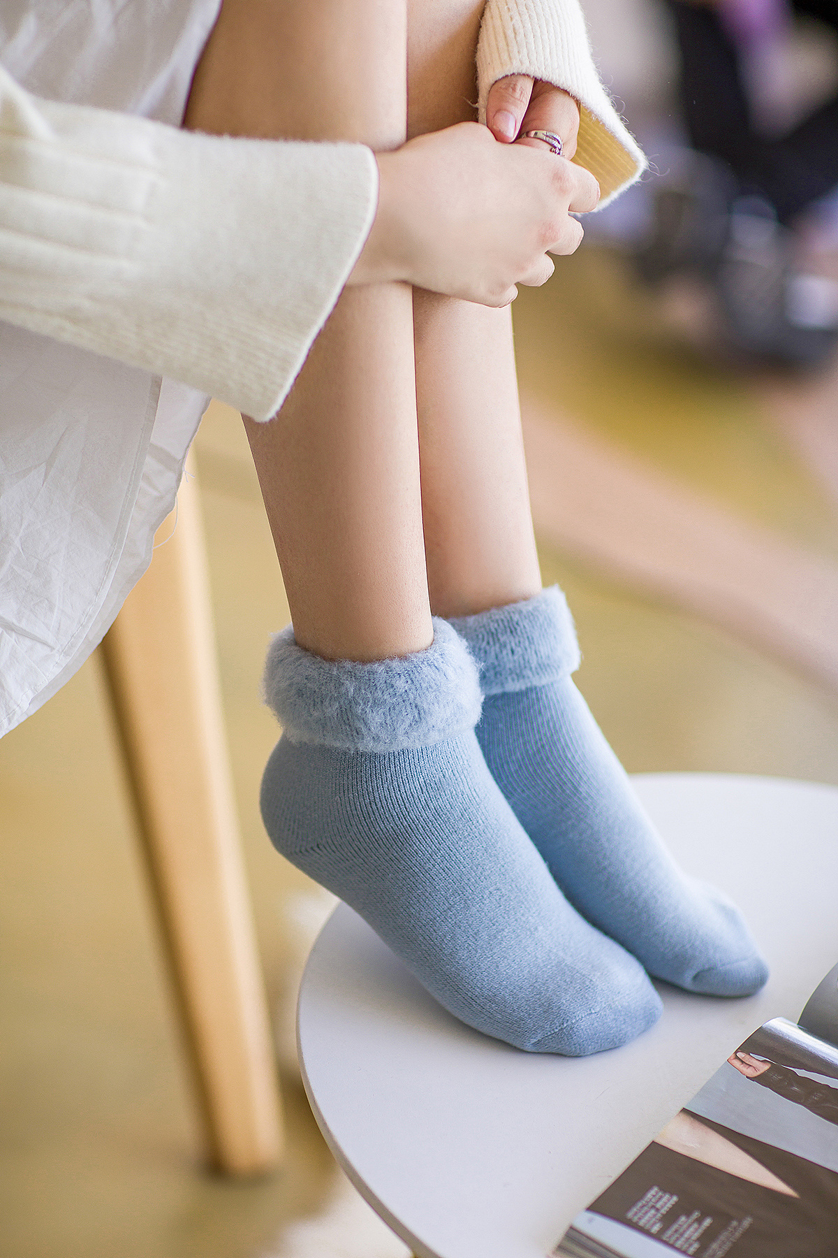 上海影际摄影服装拍照中国女模特袜子拍摄