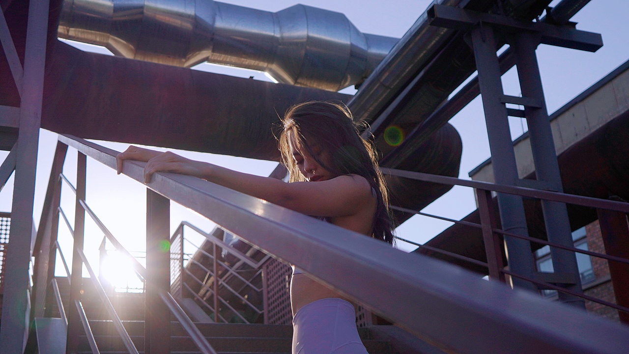 人像摄影-798艺术区（图ZMjUzNDY4ODk2） - 人像摄影 - 站酷设计师历史的尘埃原创素材 - 站酷ZCOOL