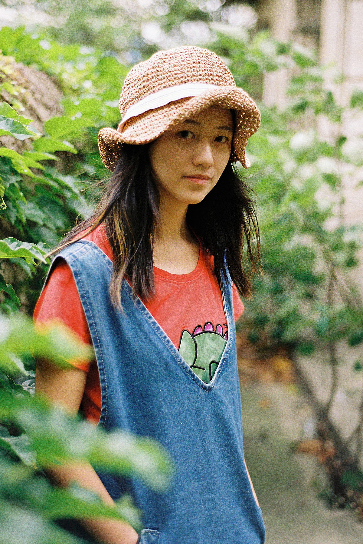 五月初夏的风一点也没法让人安稳