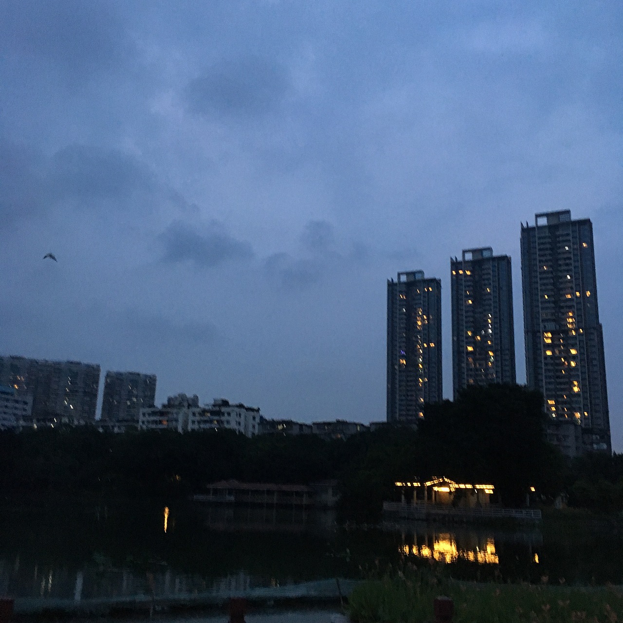 我的世界（图ZNTA4OTg2NDg=） - 风光摄影 - 站酷设计师缠饶着撕心原创素材 - 站酷ZCOOL