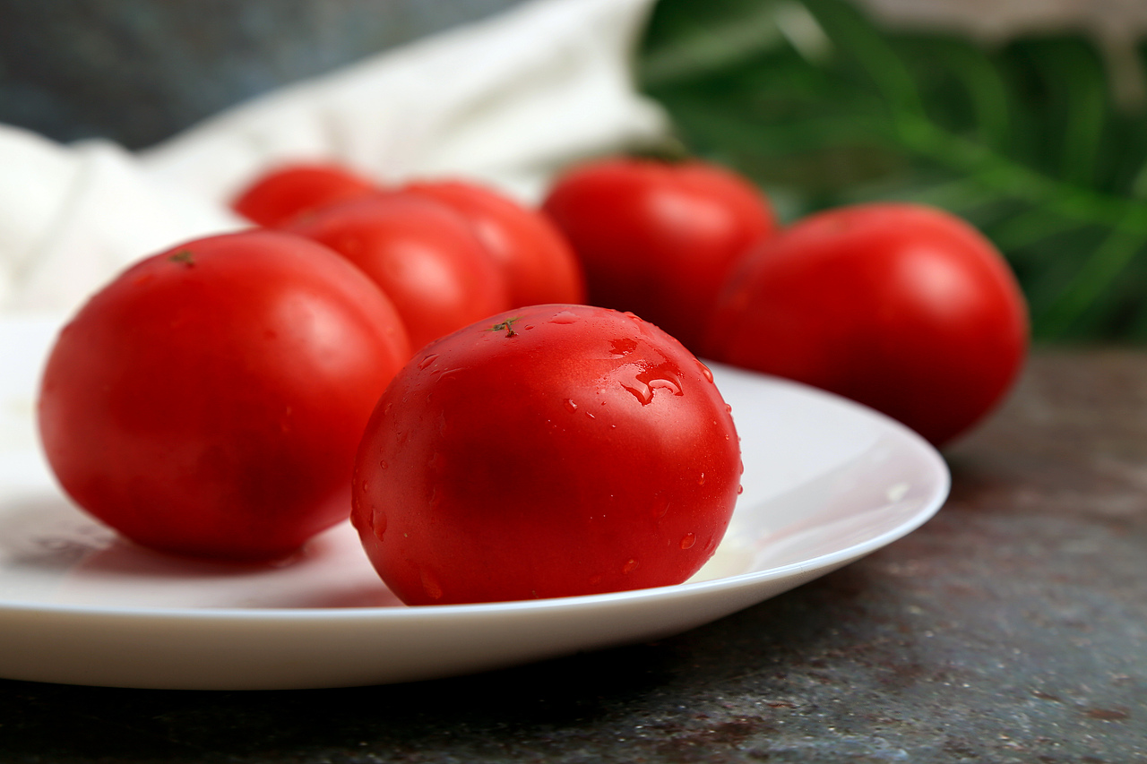 西红柿（图ZMjM1NzMxNjAw） - 产品摄影 - 站酷设计师刘大鑫原创素材 - 站酷ZCOOL
