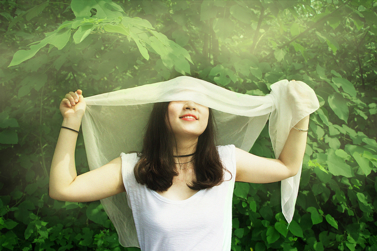 她夏了夏天（图ZNTYwNDc3MTI=） - 人像摄影 - 站酷设计师卷卷snail原创素材 - 站酷ZCOOL