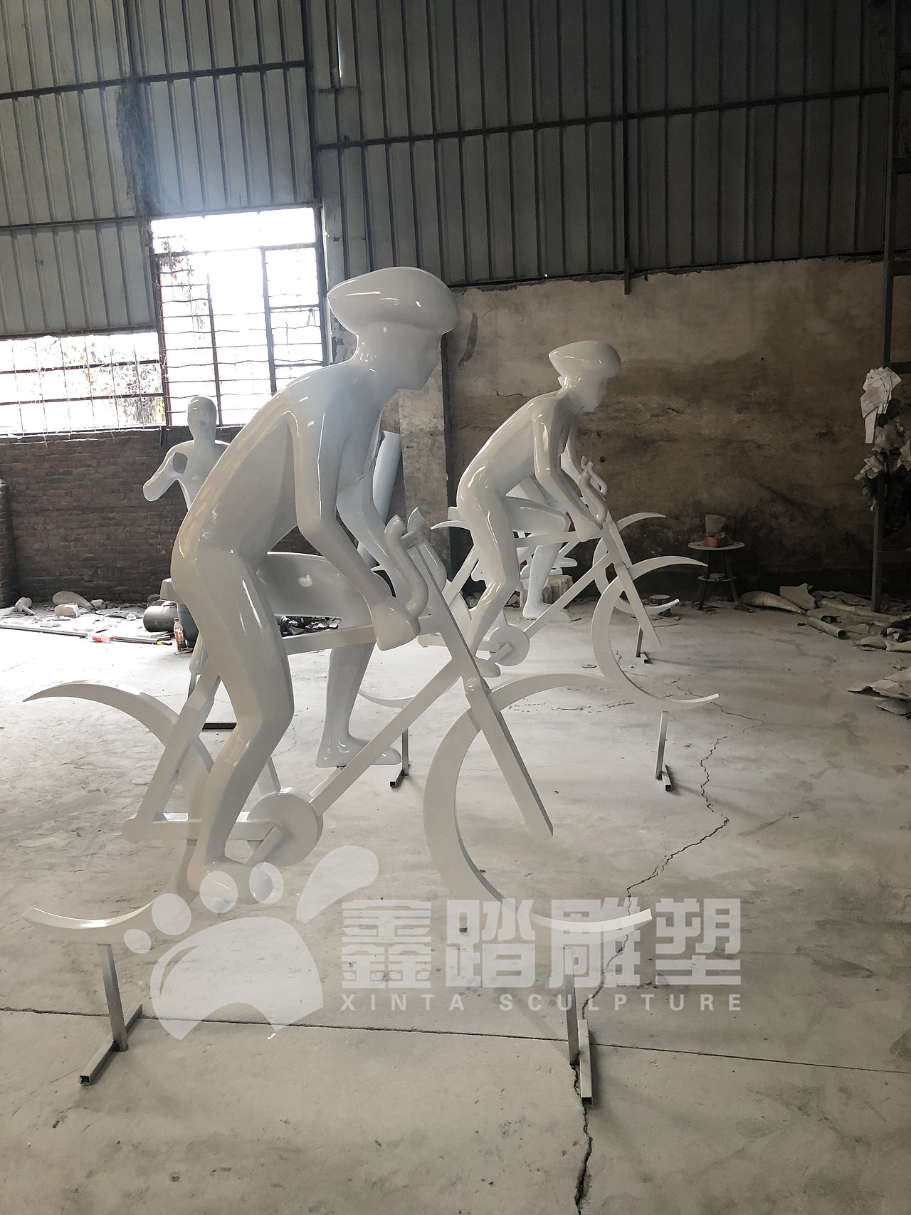 公园运动不锈钢人物雕塑 让人朝气蓬勃