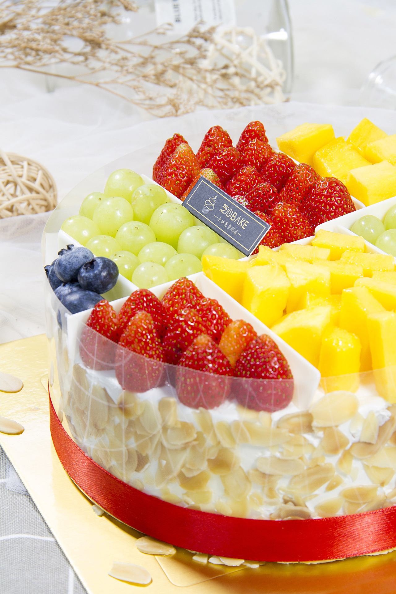 水果慕斯蛋糕|摄影|美食摄影|一条淹死的鱼oooo_原创作品-站酷zcool