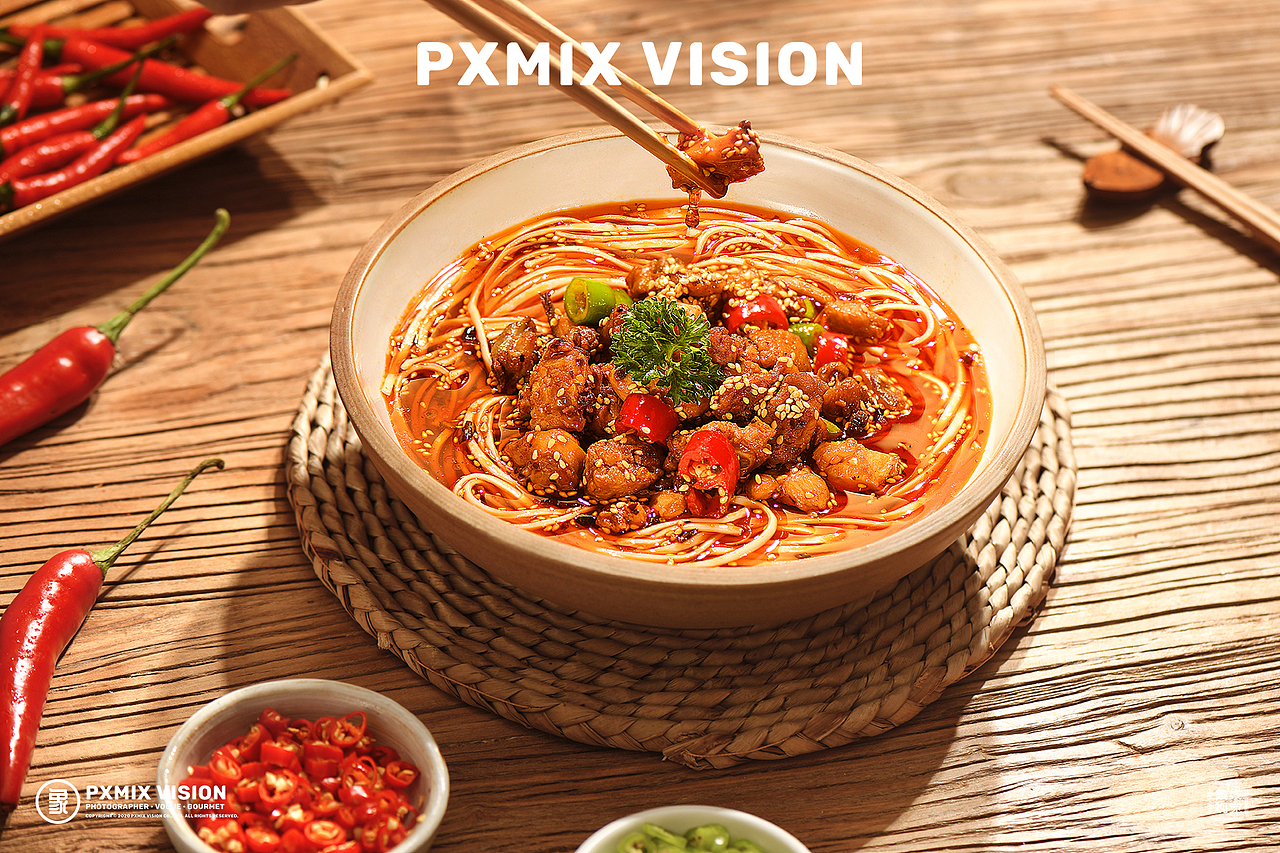 美食摄影丨红灯笼面馆菜单拍摄 x 光影集 PXMIX(图ZMjYxNjQzMTI0) - 美食摄影 - 站酷设计师光影集原创素材 - 站酷ZCOOL