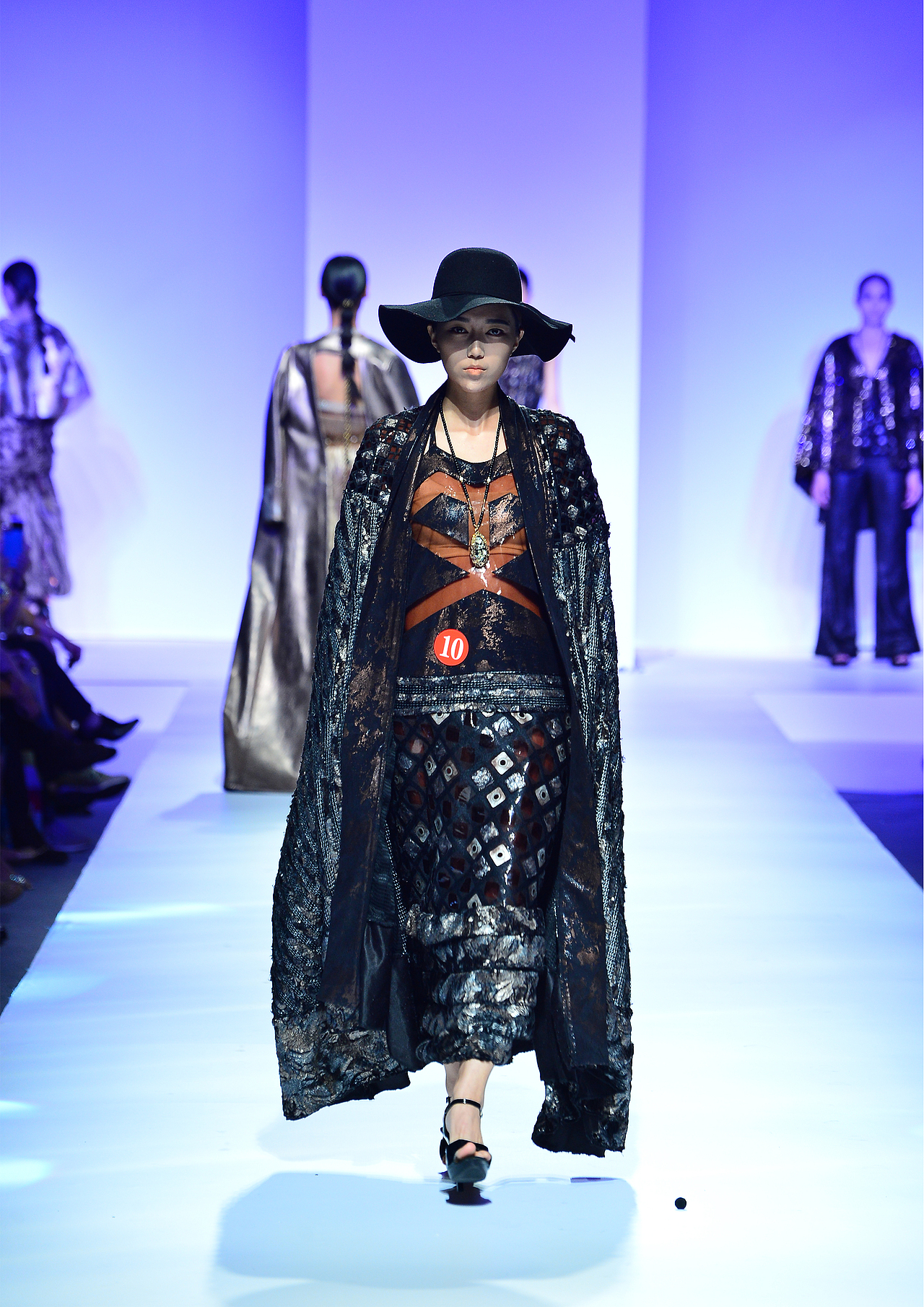 2015广东省大学生时装周面料大赛 -{回}