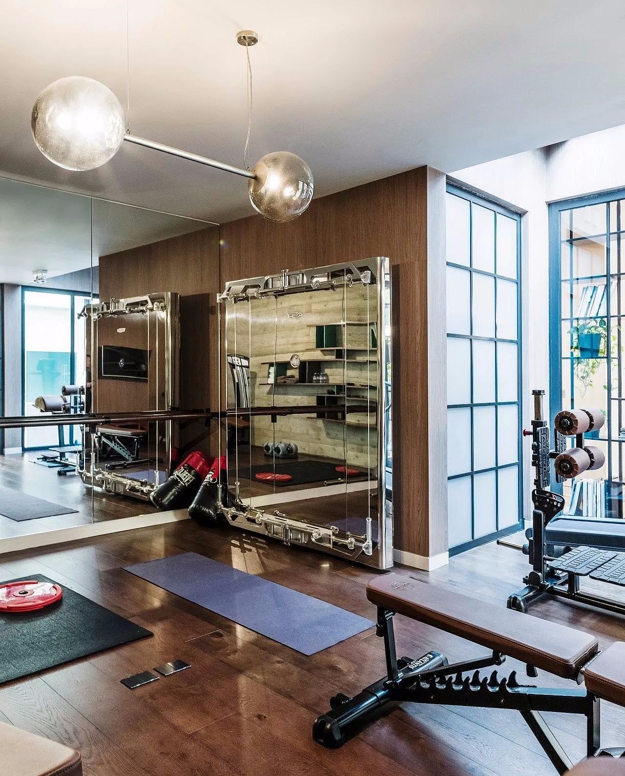 郑州鸿园460平新古典风格别墅装修,都市新贵的新生活---健身房