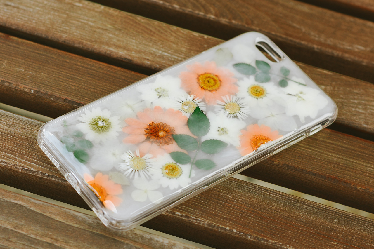 日系创意手工押花手机壳,一世繁花都在这小空间里了