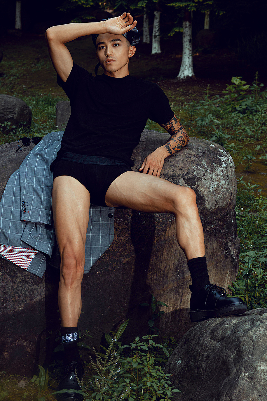 创意拍摄:waterx2 服装造型&模特:安少东kk  后期修图:银鹏-yinpeng