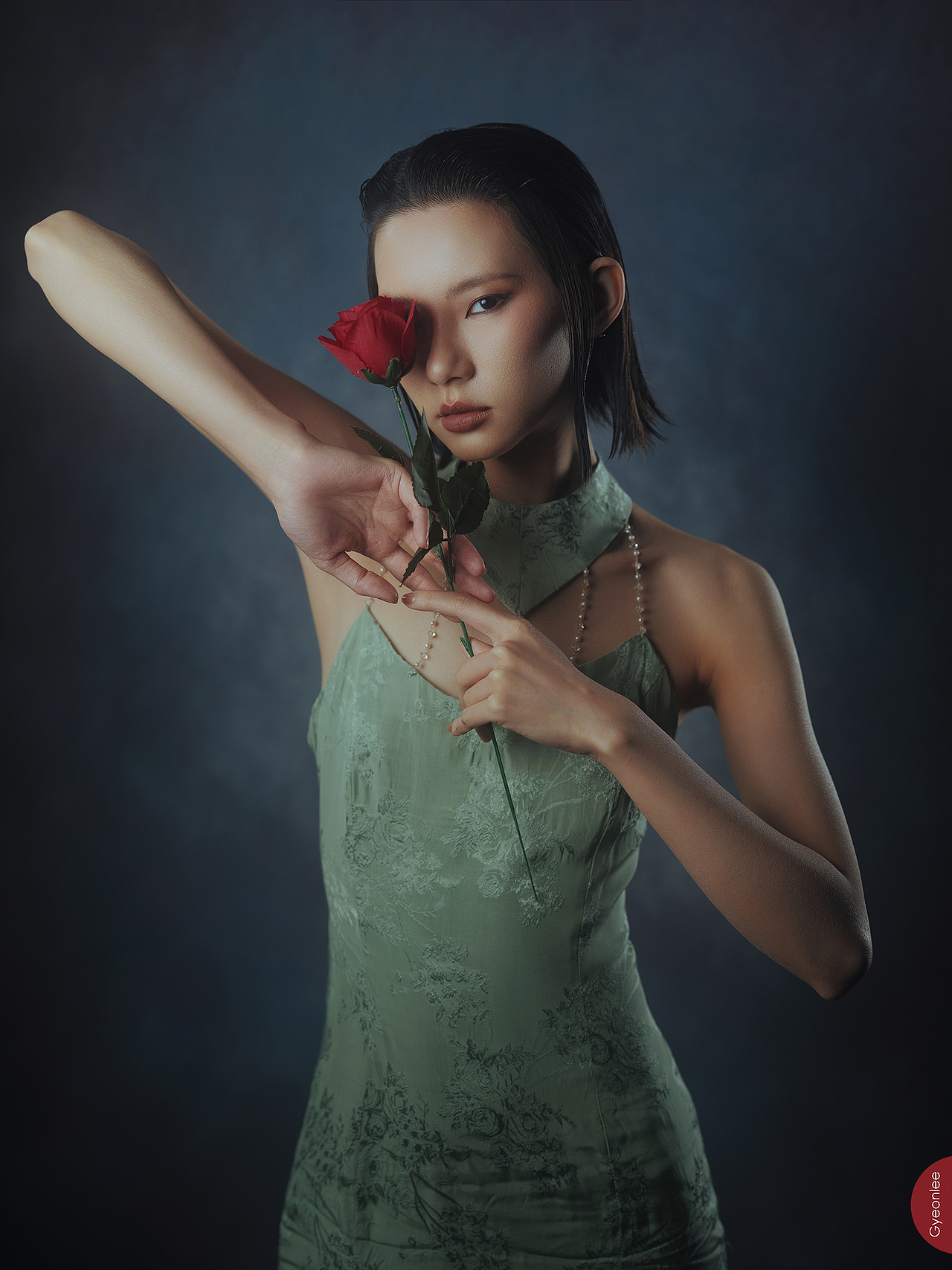 肖像创作 ｜富士GFX50S2 |黑柔1/2（图ZMjk0NTE0Mjgw） - 人像摄影 - 站酷设计师gyeonlee原创素材 - 站酷ZCOOL