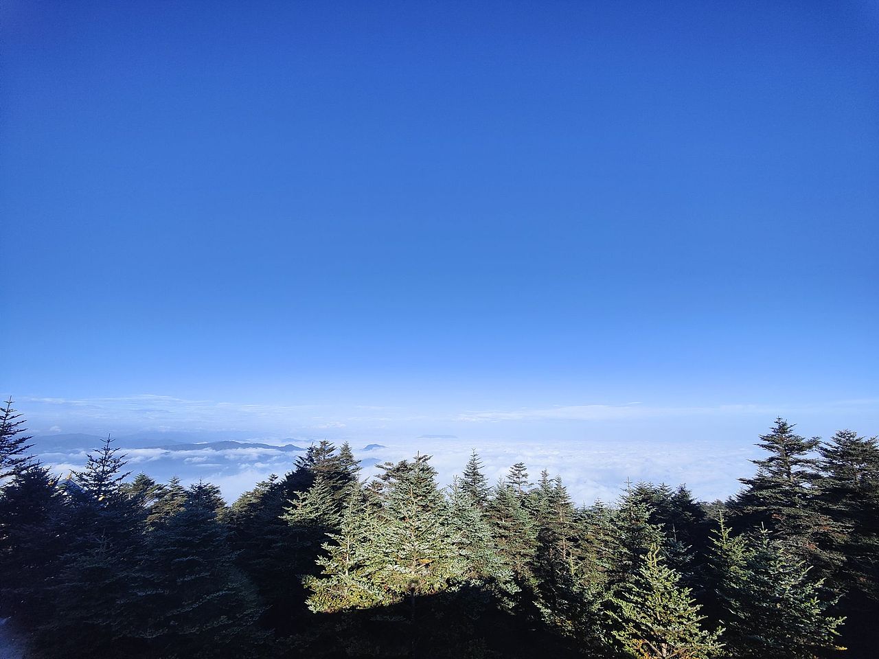 峨眉山（图ZMzIwMjU1MTI4） - 环境/建筑摄影 - 站酷设计师秦壹BOOM原创素材 - 站酷ZCOOL