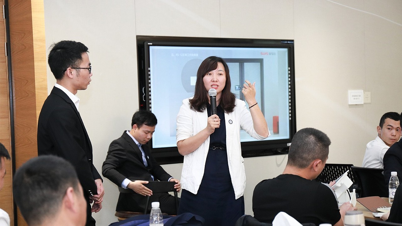 瑞时产品总裁李娜