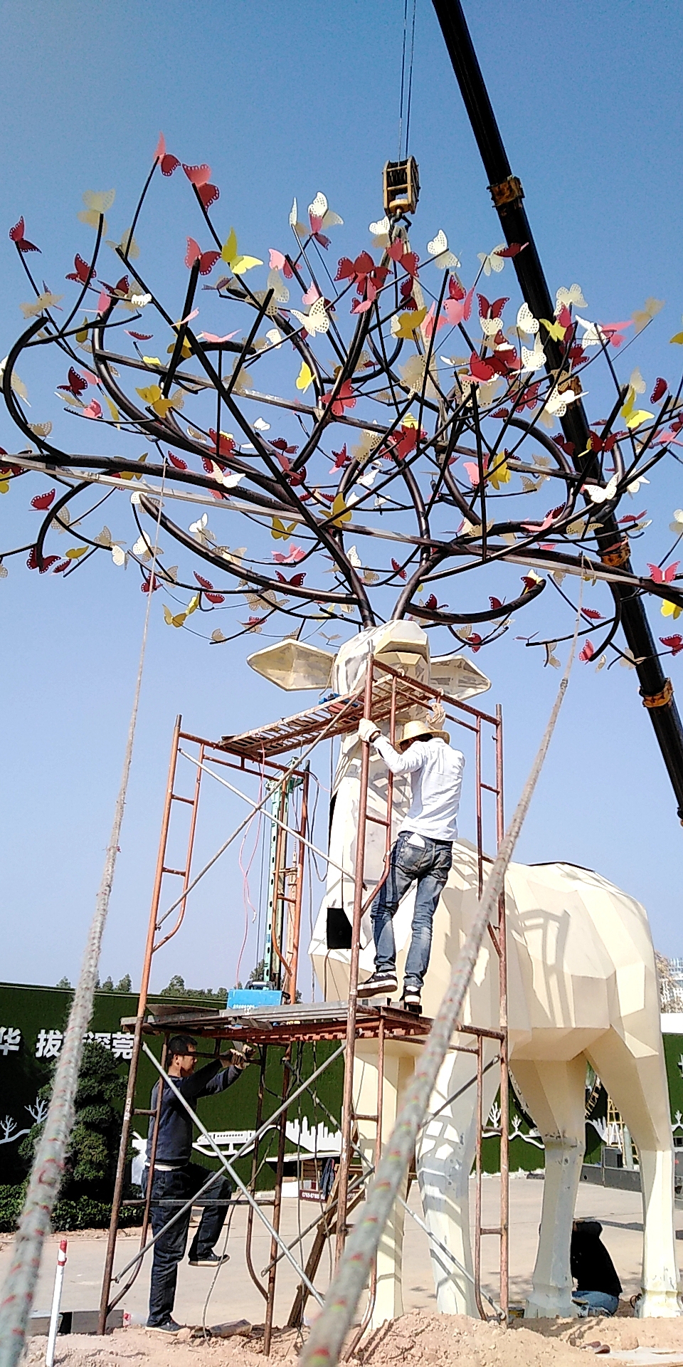 ★-东莞-售楼部【不锈钢雕塑】长颈鹿🦒