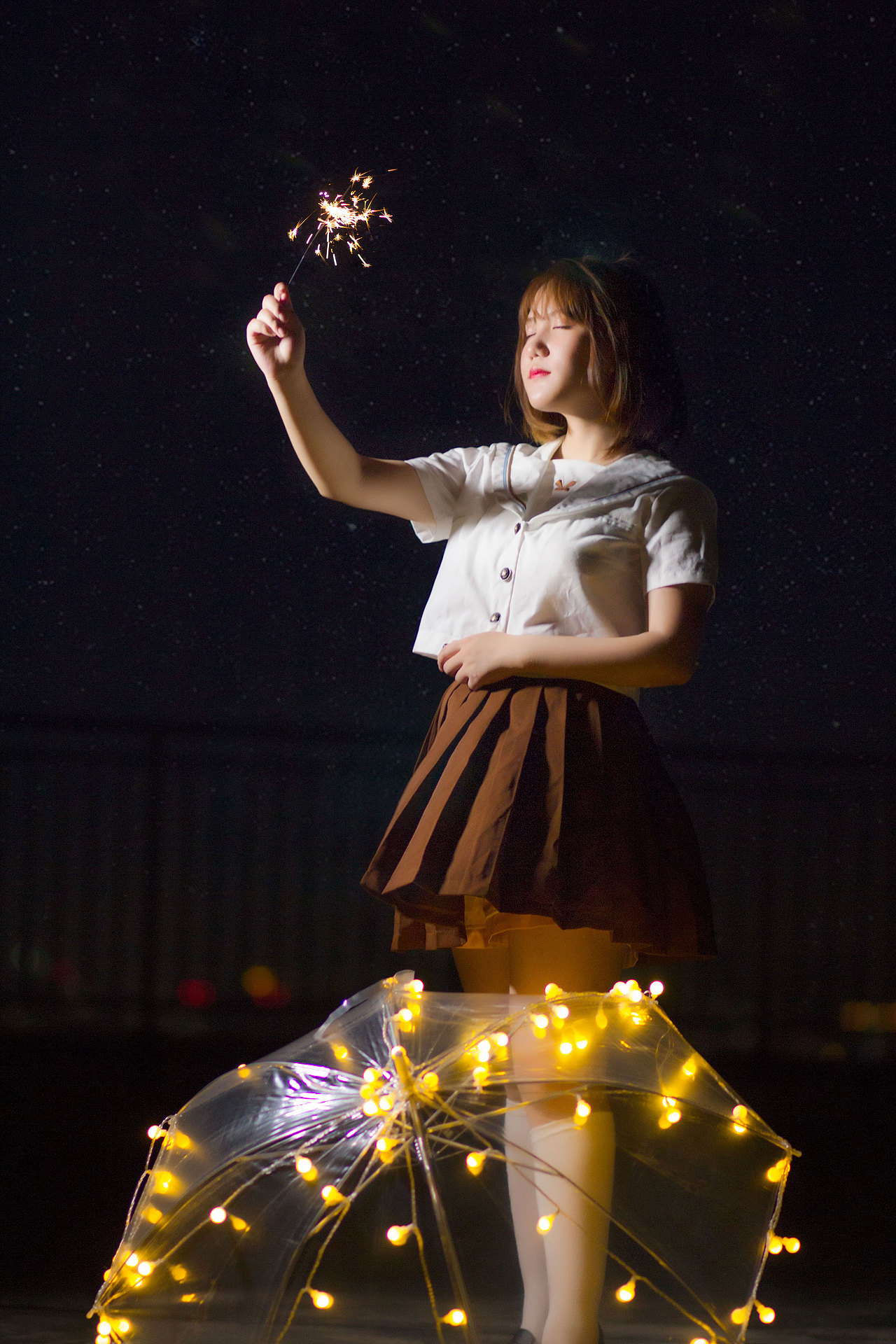 晚安.重庆（图ZMTMzNTA2NDEy） - 人像摄影 - 站酷设计师王斌斌王斌原创素材 - 站酷ZCOOL