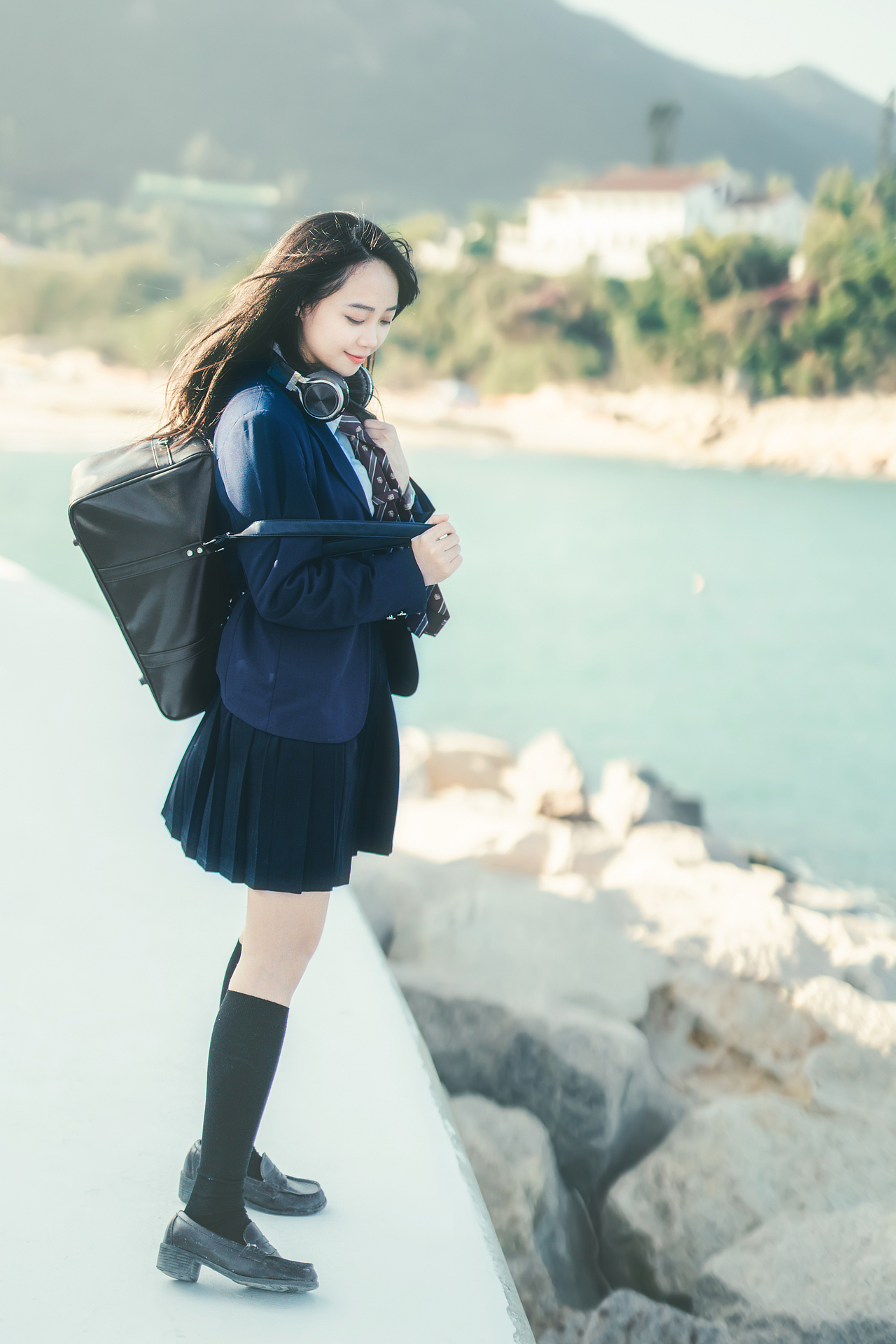 石澳旅拍（图ZMjA0NzYzMzA0） - 人像摄影 - 站酷设计师白日梦大熊菌原创素材 - 站酷ZCOOL