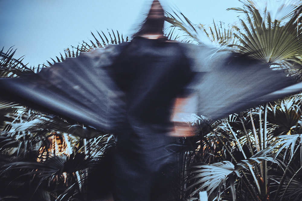 【一念扇】（图ZODk5NjExMTY=） - 人像摄影 - 站酷设计师阿浩PHOTO原创素材 - 站酷ZCOOL