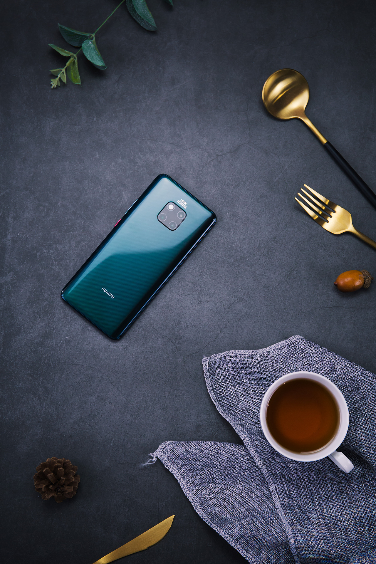 华为mate 20 pro翡冷翠