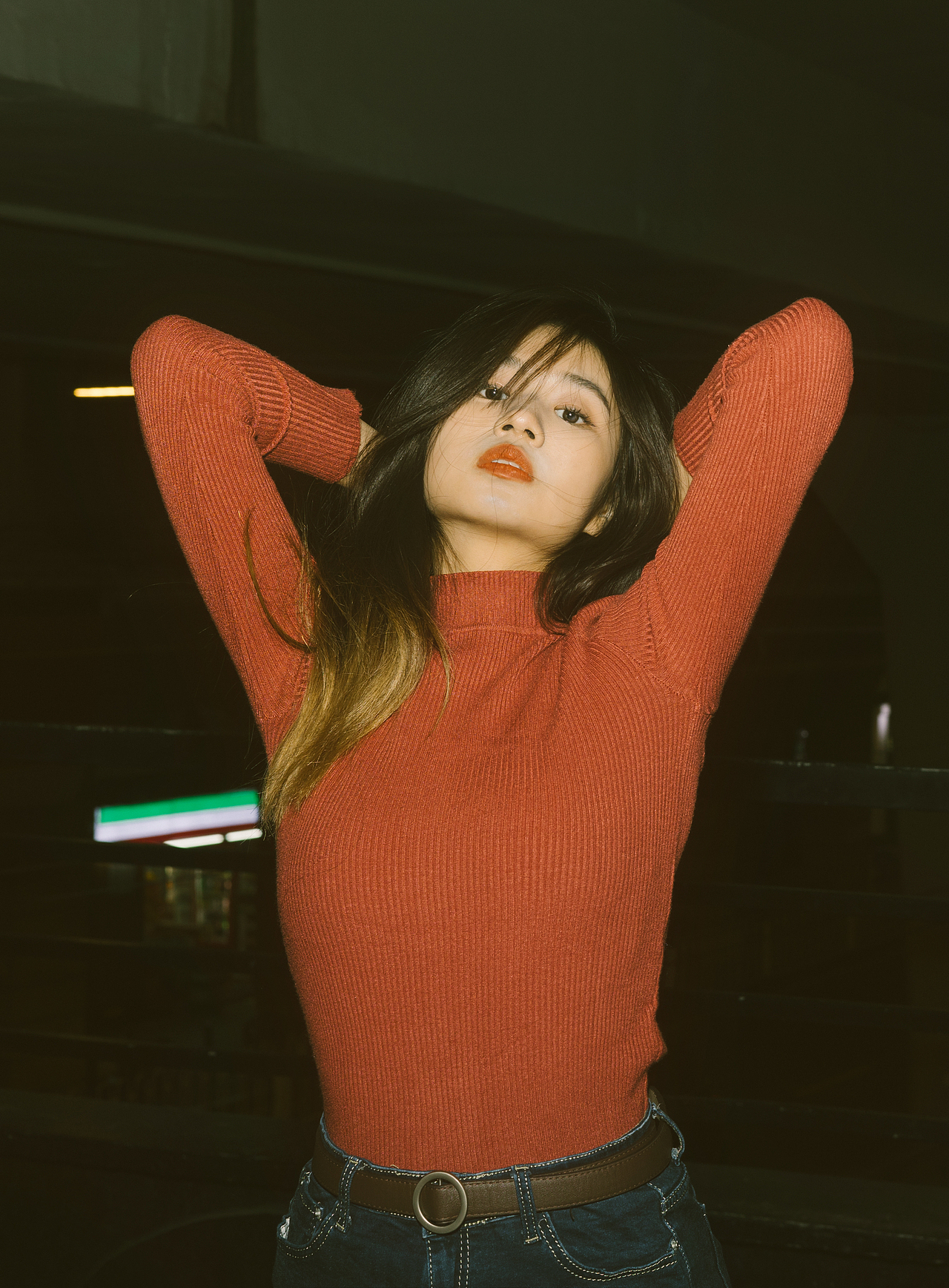 红衣女孩|摄影|人像摄影|蒲艾py_原创作品-站酷zcool