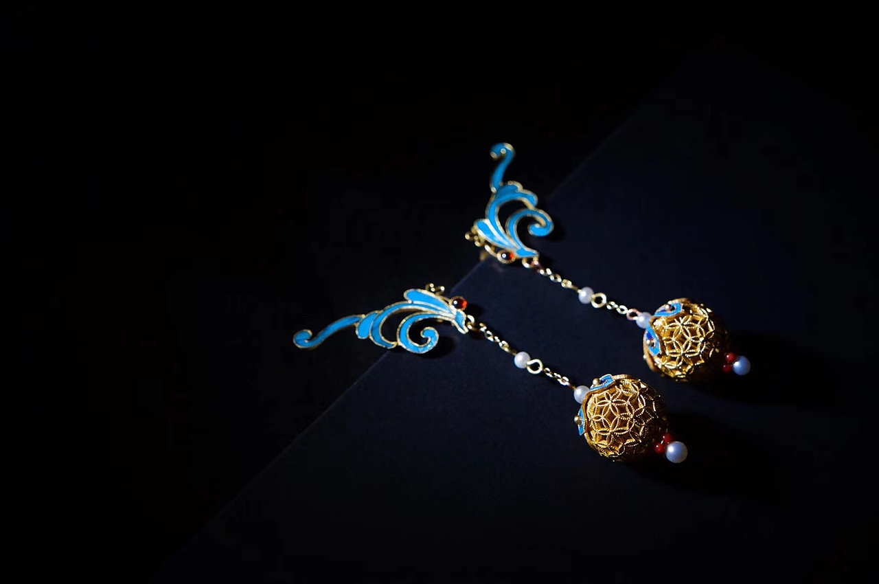 遗古今用 非遗工艺现代首饰（图ZMTcxNzIwMTMy） - 首饰设计 - 站酷设计师zjt2421原创素材 - 站酷ZCOOL