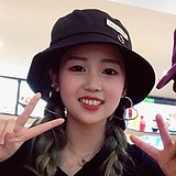 向日葵会脖子也痛的头像