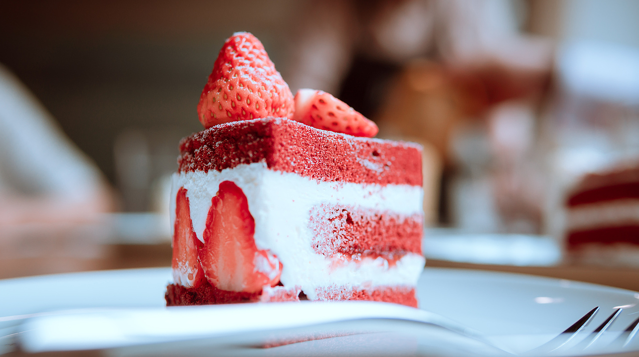 2019.4.20柳州柳南石尚1966DK蛋糕店拍攝蛋糕糕點(diǎn)（圖ZMTk2MTYzMzg4） - 產(chǎn)品攝影 - 站酷設(shè)計(jì)師陳璐柳州攝影師原創(chuàng)素材 - 站酷ZCOOL