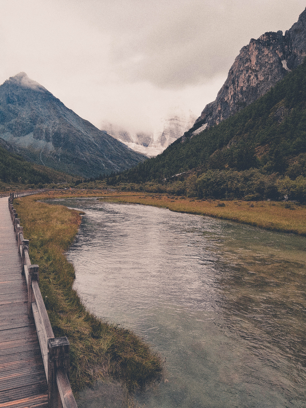 稻城，We Coming！（图ZMjI1Mzc5Mjk2） - 人文/纪实摄影 - 站酷设计师有人爱茶煲原创素材 - 站酷ZCOOL