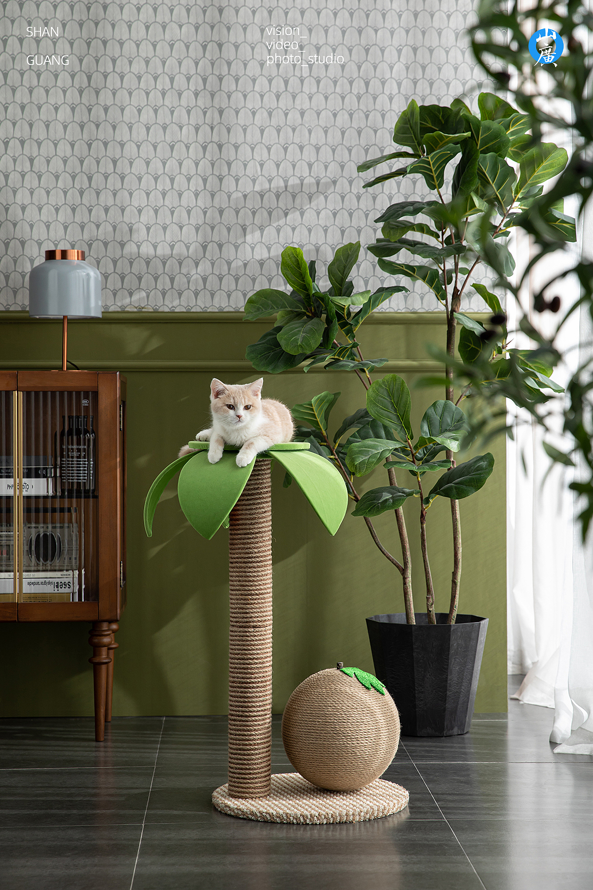 福丸宠物用品｜案例展示（图ZMjU3NjAzMDA4） - 产品摄影 - 站酷设计师摄影师梓俨原创素材 - 站酷ZCOOL