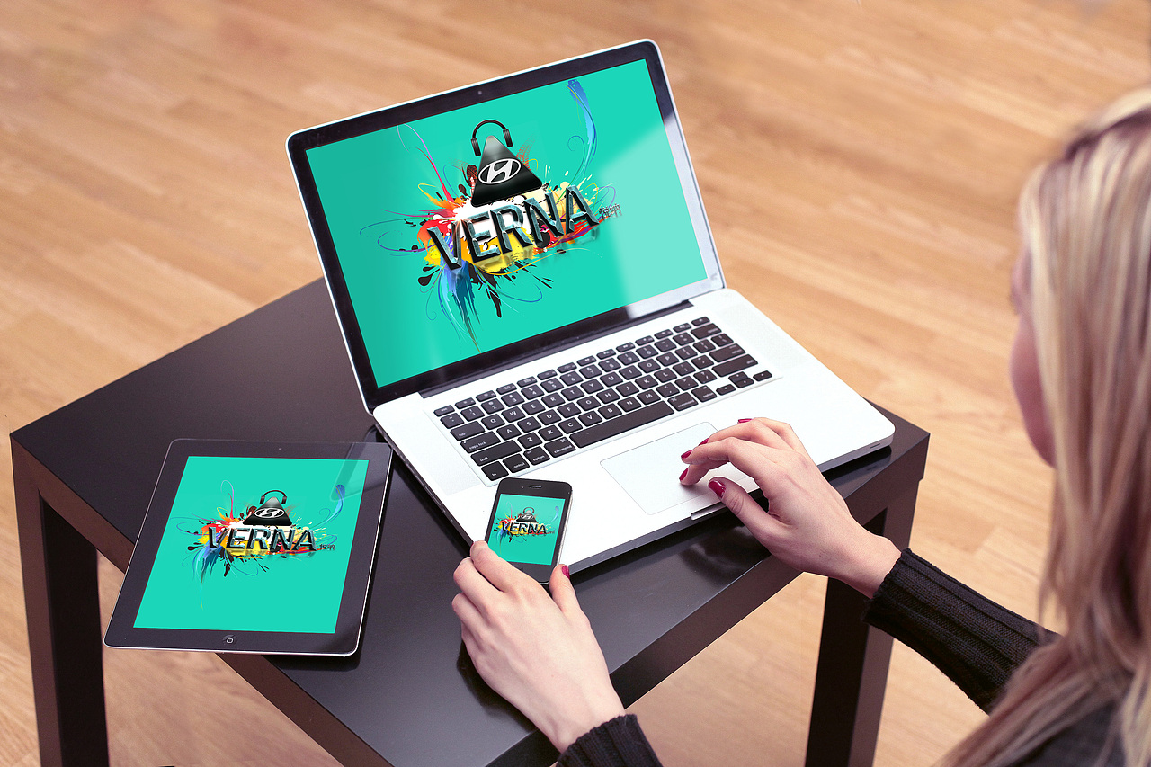 北京现代-悦纳海报