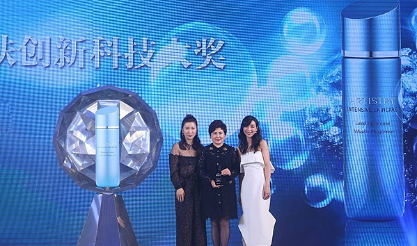 安利老板:余放   安利老板:余放  安利老板:余放  （重要的人物介绍三遍！）