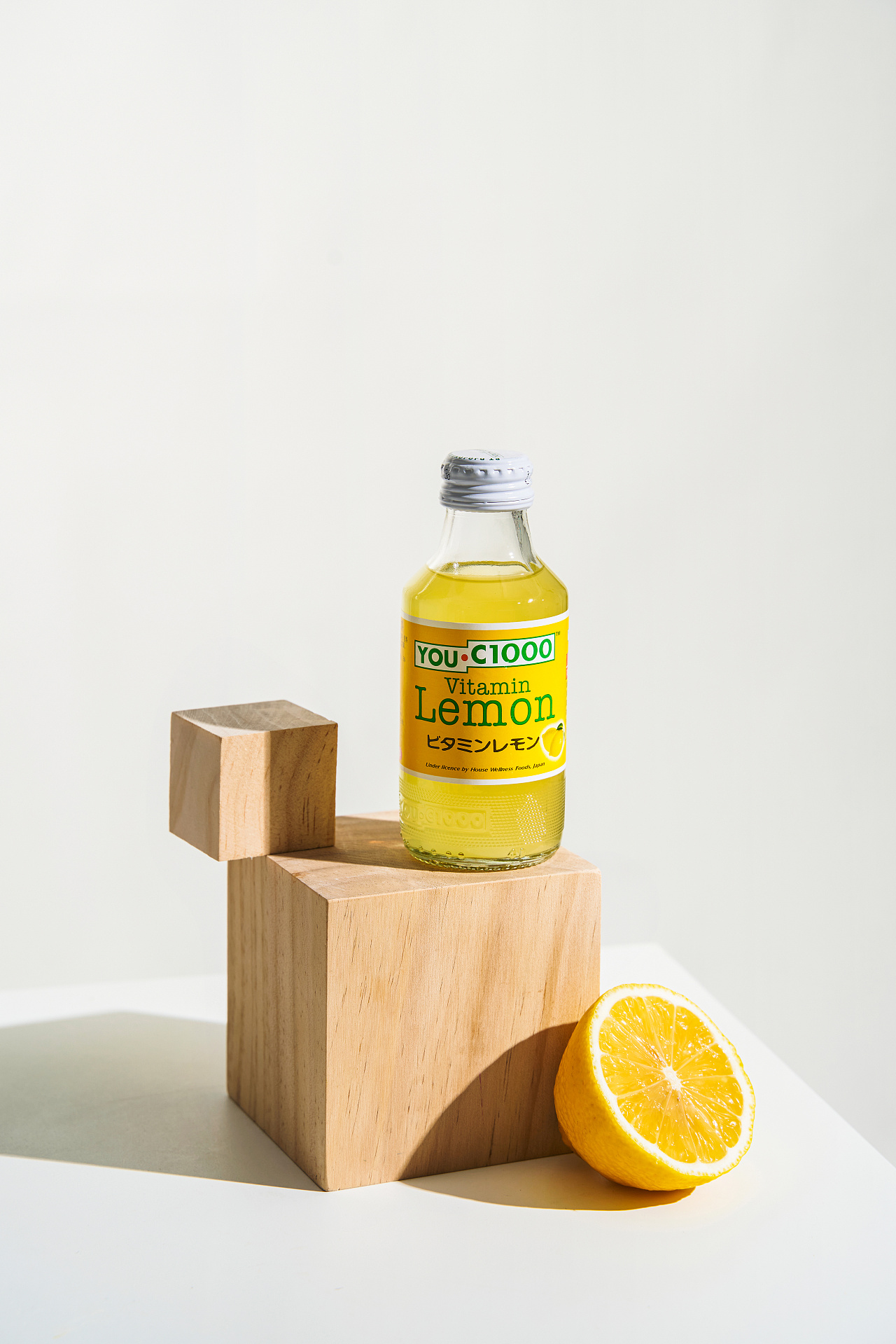 you c1000饮料高级感拍摄|摄影|产品摄影|hehe摄影 - 原创作品 - 站酷