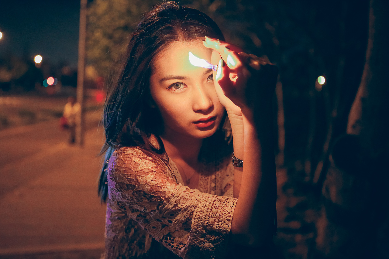 上海三林地铁站附近夜景人像随拍