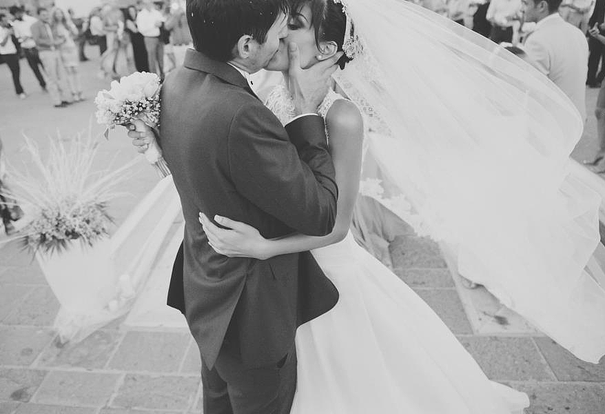 希腊旅行拍摄婚纱情侣亲子写真|最美的风景永远不在屏幕里（图ZNDM5MzY0NDg=） - 人像摄影 - 站酷设计师lycheesss原创素材 - 站酷ZCOOL