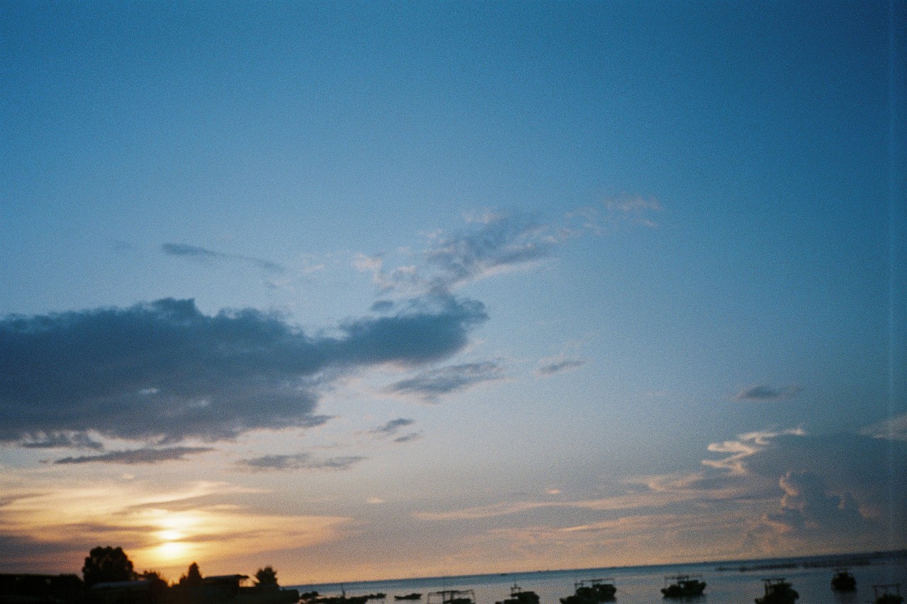 膠片記憶-噪點滿滿的個人回憶（圖ZMjUzNzQ2Mzcy） - 人文/紀實攝影 - 站酷設計師ChubbyCDR原創(chuàng)素材 - 站酷ZCOOL