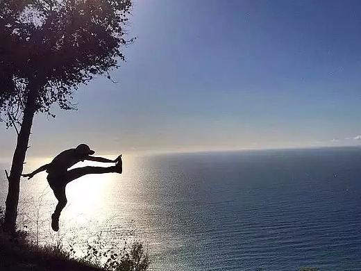 这样拍才帅！男生拍照姿势大全