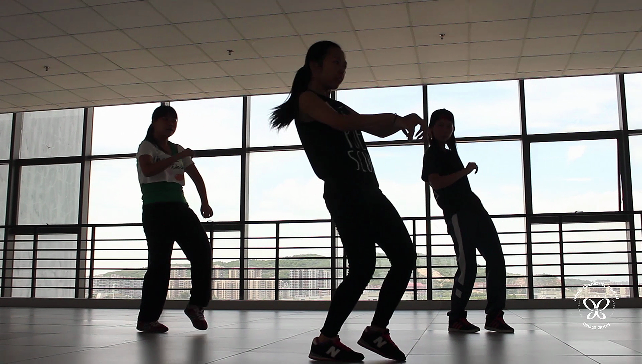 珠海科干 FD街舞社2014宣传片[视频]（图ZNjQ0NjU1NzI=） - MV - 站酷设计师Konsumlee原创素材 - 站酷ZCOOL