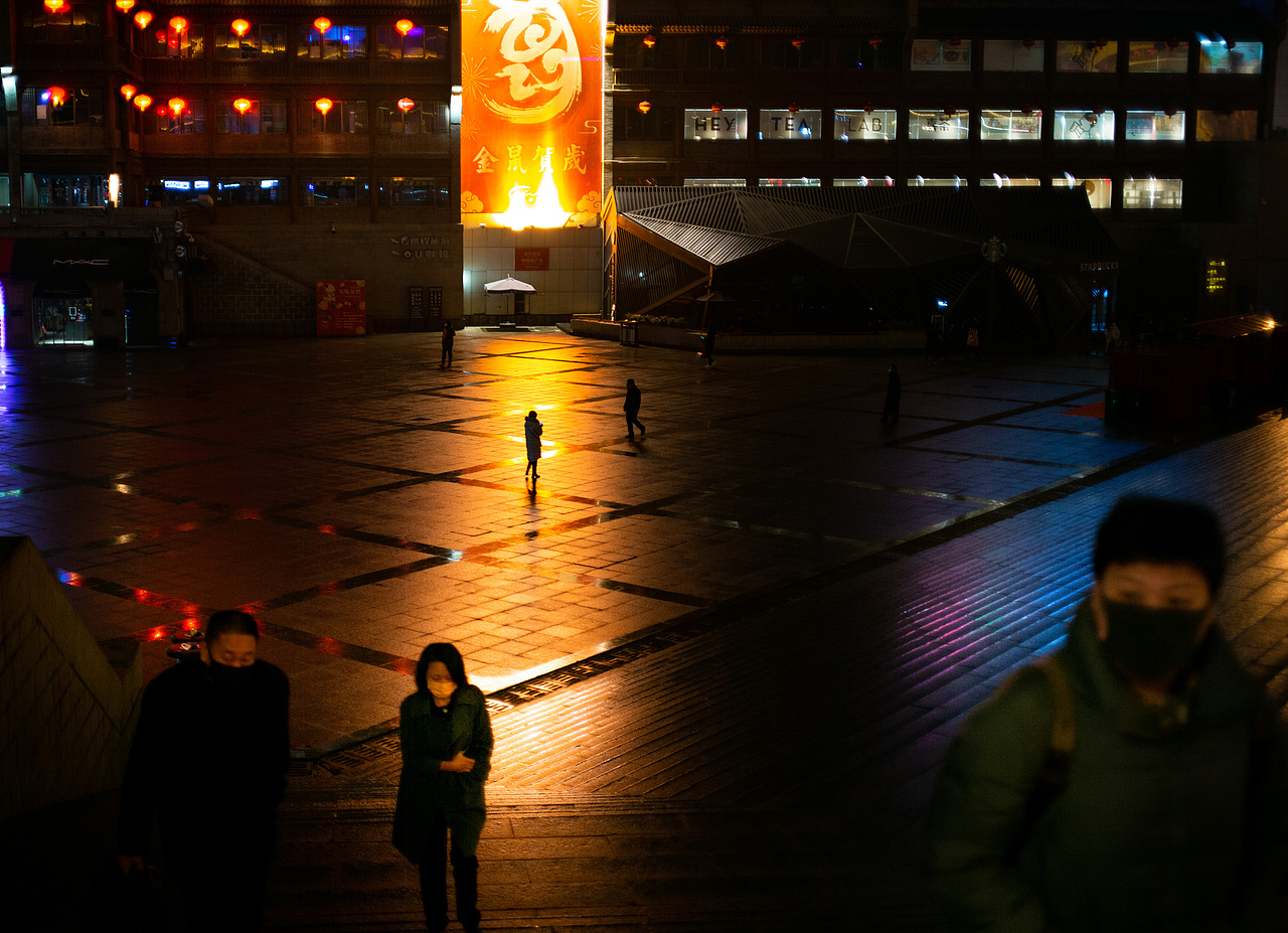 不平静的新年（图ZMTk1NDM5MDEy） - 人文/纪实摄影 - 站酷设计师RealityWorks原创素材 - 站酷ZCOOL